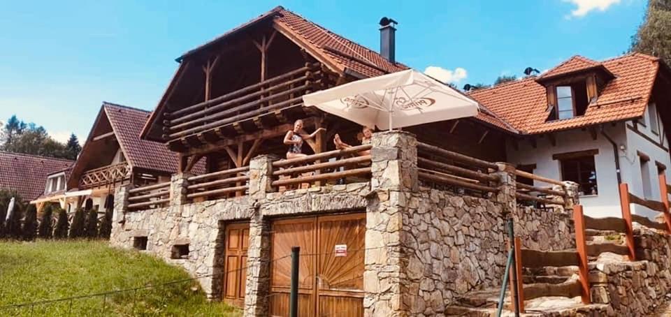 Apartment Srub Jenisov *