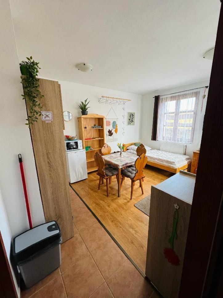 Srub Jenisov Apartment